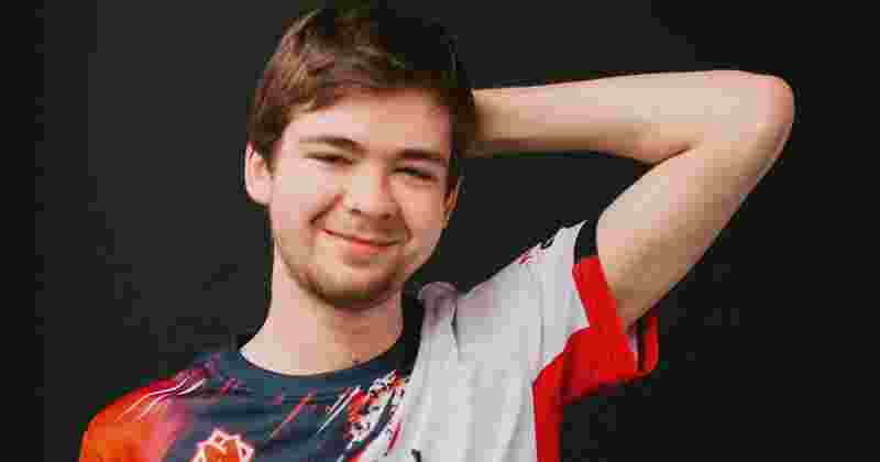 整场比赛中间被拉开了差距！徐秀城，魏国的猛将 Siwoo ，被疯狂捕捉。进化版的 Generation Gaming 横扫 Dplus KIA